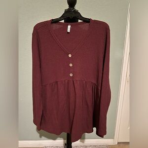 Elegant marron oversized lightweight top Medium, long sleeves. Sz 2XL. Preowned